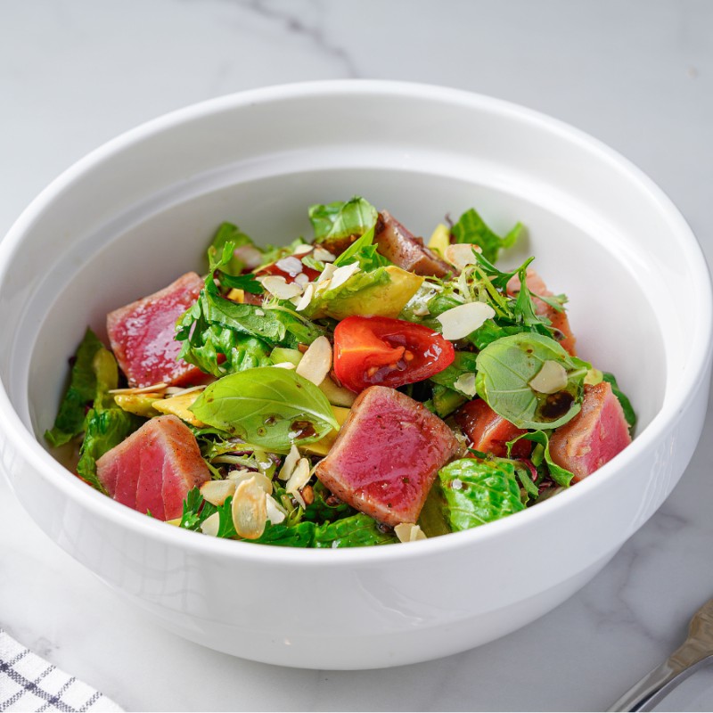 Fresh Tuna Chunks Salad