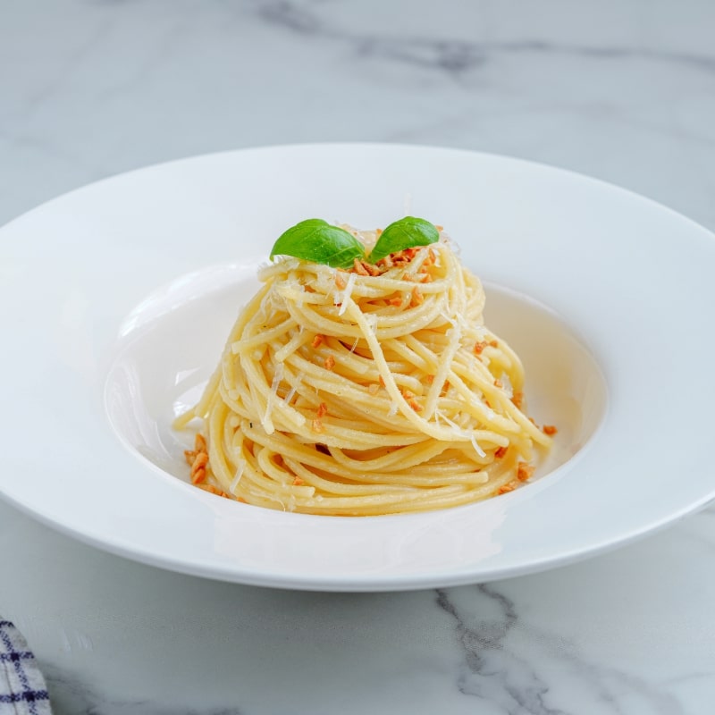 Spaghetti Oil and Garlic (Classic Italian Fresh Pasta)